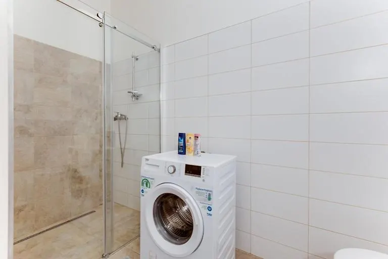 Big And Beautiful Apartment - S9 Prag
